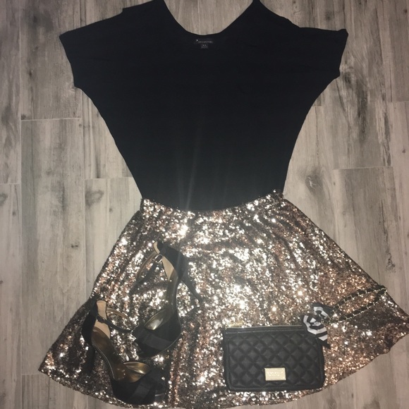 Xhilaration Dresses & Skirts - Party skirt!